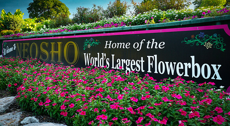 Neosho FlowerBox sign